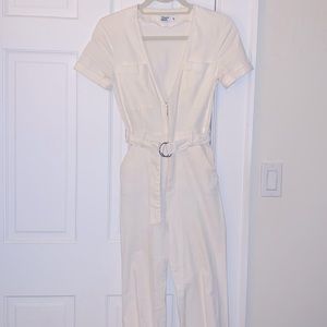 Sexy Plunging V Neckline Tiger Mist White Jumpsuit